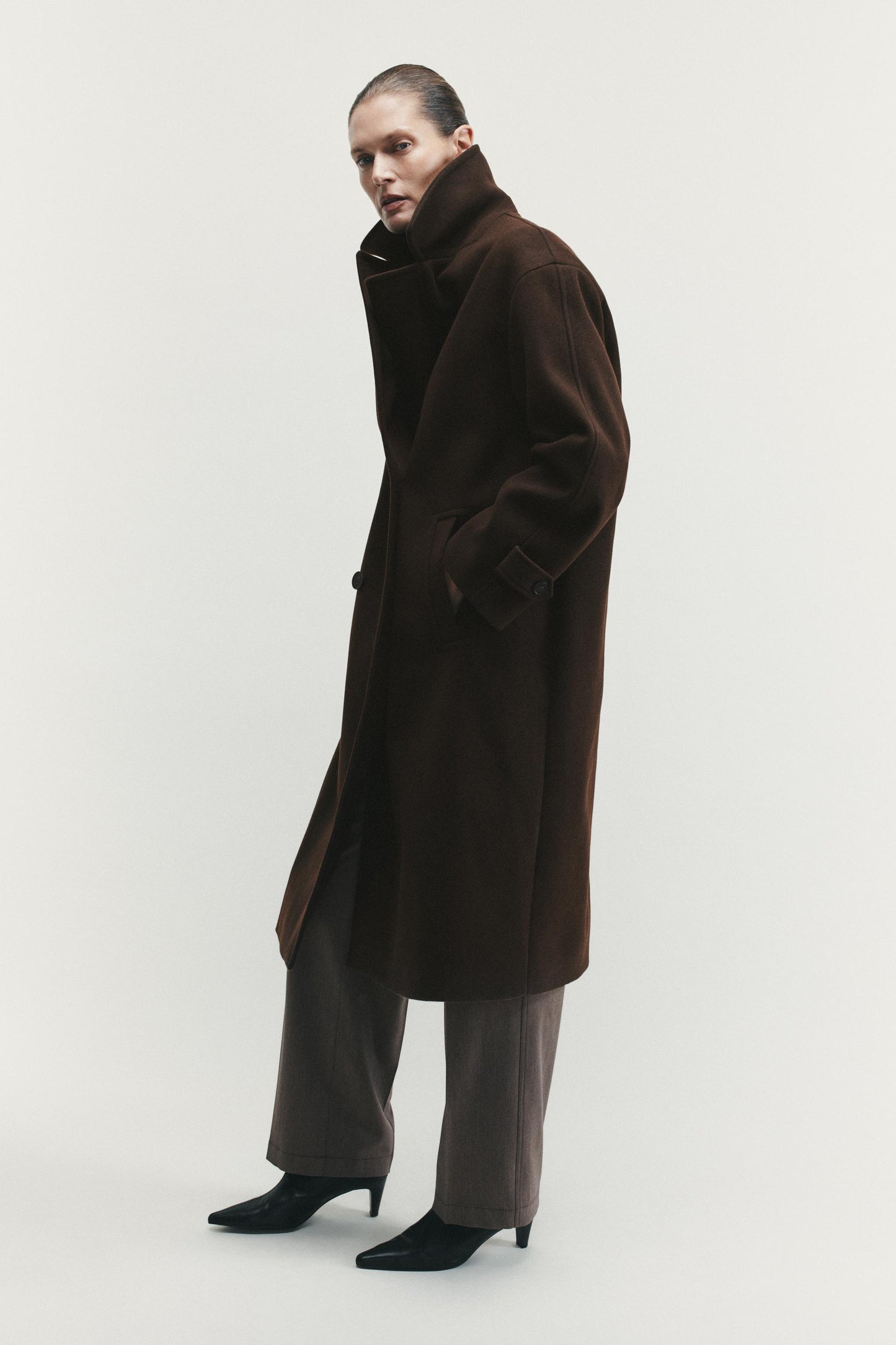 Chocolate Coat Oversized Fit