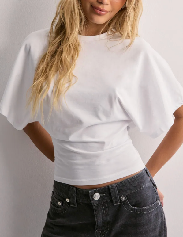ZAYALO ⎹ LOLA SLEEVE TEE