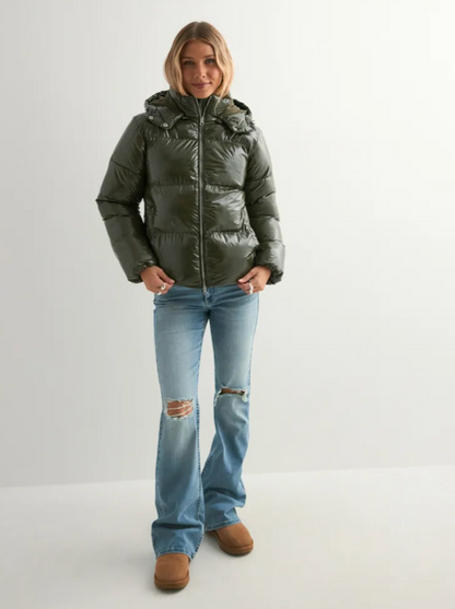 ZAYALO ⎹ Lumina Puffer