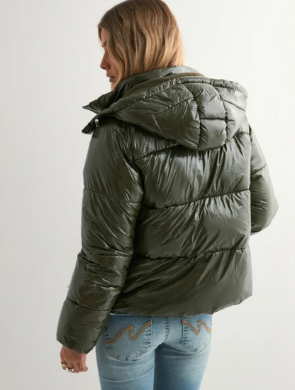 ZAYALO ⎹ Lumina Puffer